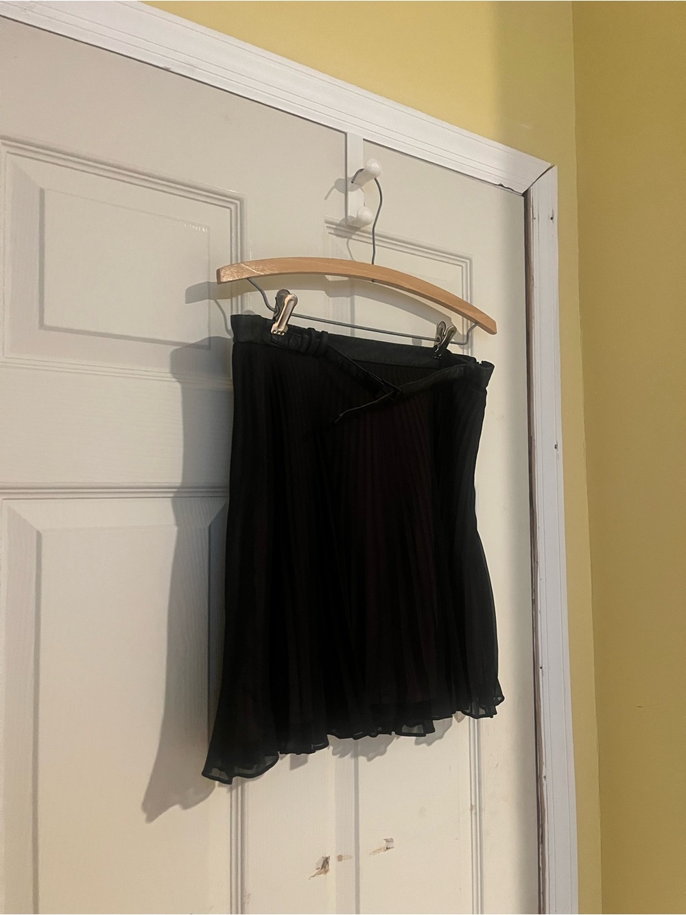 BCBGeneration Black Pleated Mini Skirt